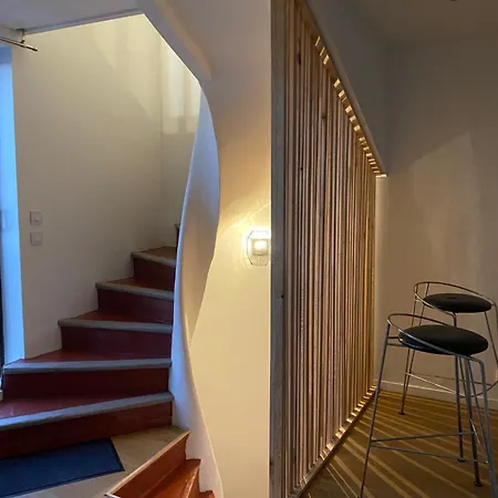 Beautiful 1-bed Duplex In Beziers